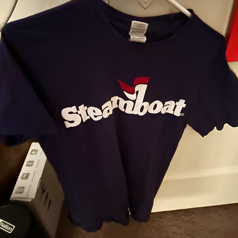 Dark blue size M Steamboat ski resort official shirt